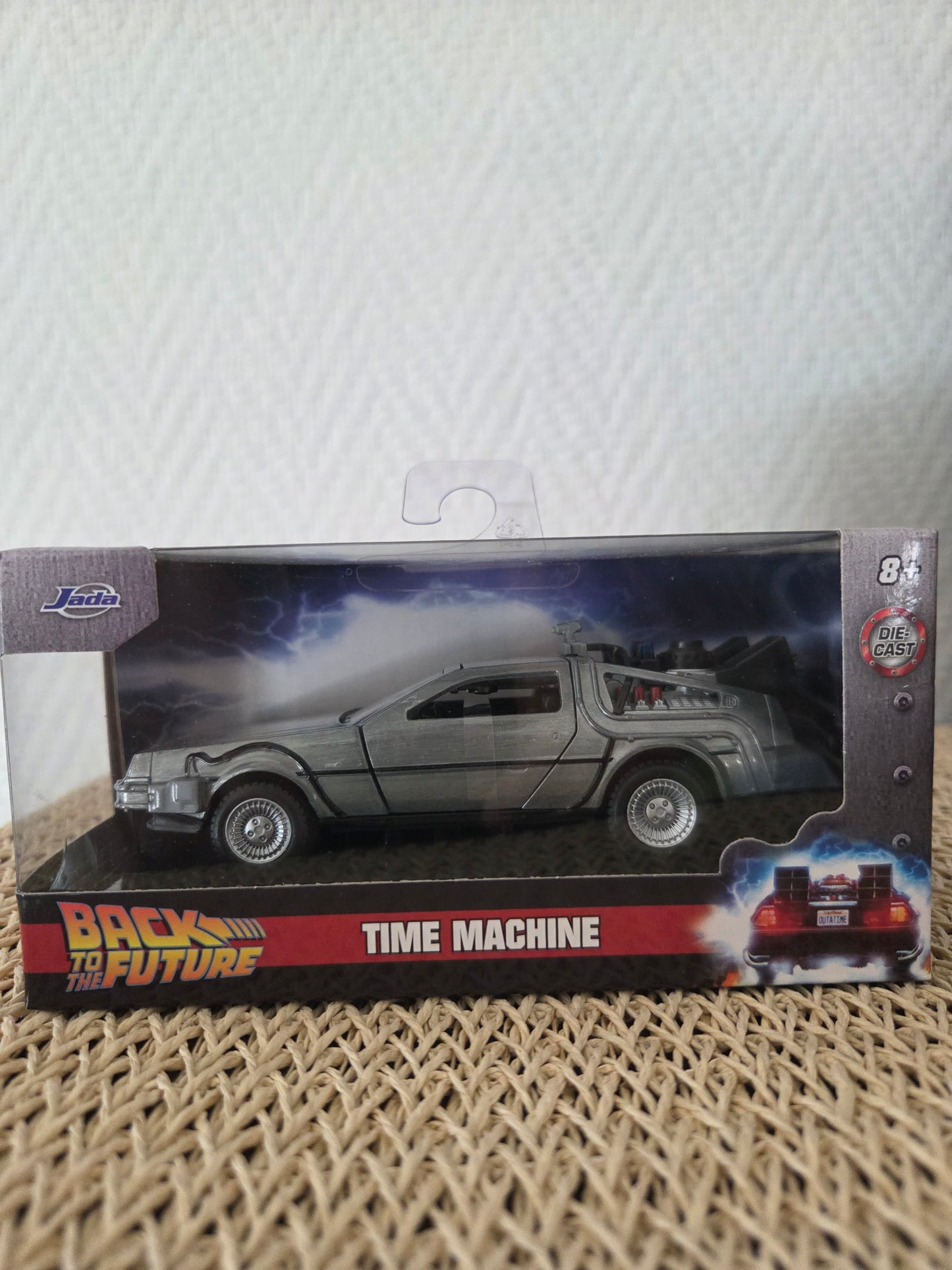 Back to the Future – Time Machine – Hollywood Rides – Jada